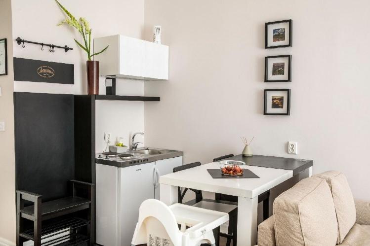Home Living Dream Apartments 诺威萨 外观 照片